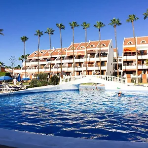 Apartment Lux&2jacuzzi. New! Golden Mile Las Americas, Parque Santiago 2. Pool Heated Sea Water 2 Bdr, Playa de las Americas (Tenerife)